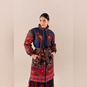 Farm Rio NWT - Sustainable - Puffer Coat - Statement sleeve design - XS